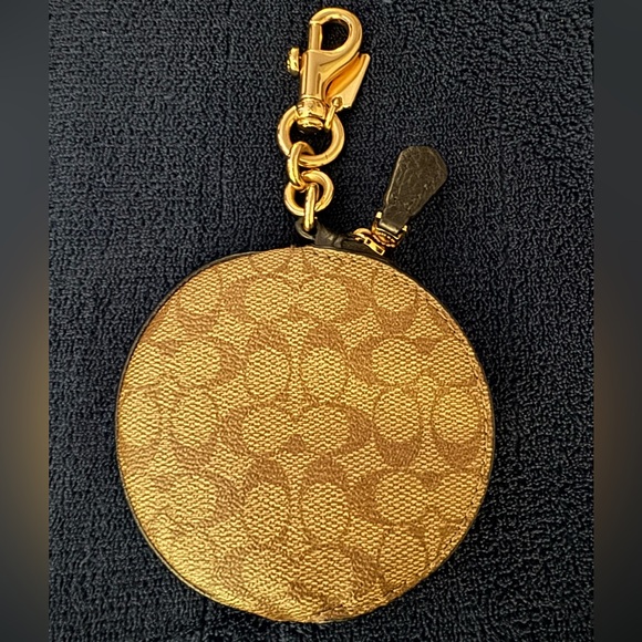 Coach X Basquiat Circular Coin Pouch In Signature Canvas Lim… - Picture 2 of 2